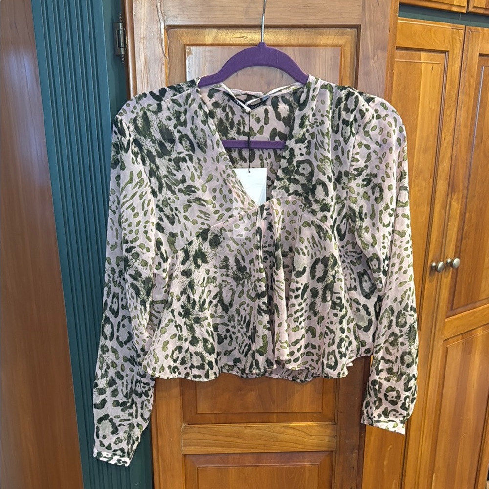 ZARA Chic Animal Print V-Neck Blouse